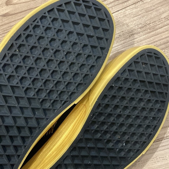 VANS x HARRY POTTER Vans Old Skool Harry Potter Golden Snitch Shoes - Picture 4 of 7